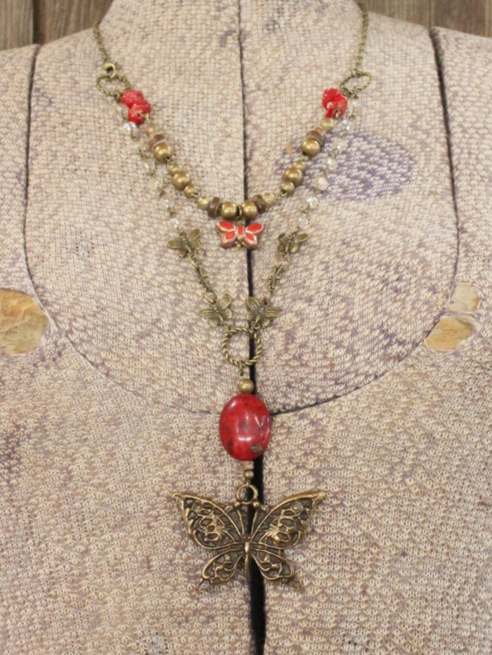 🎉 BOHO Beauty in the Butterfly Red Czech Layered Necklace